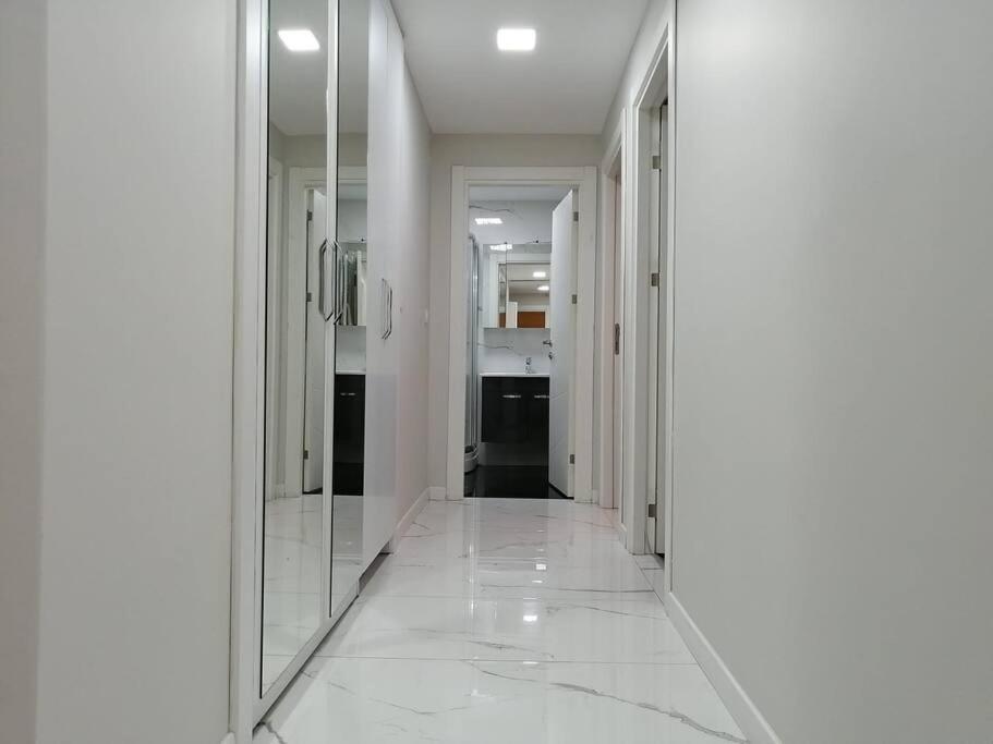 Apartament Sisli Apartment, 2 Bedrooms, 250 M Metro, New Modern Istanbul